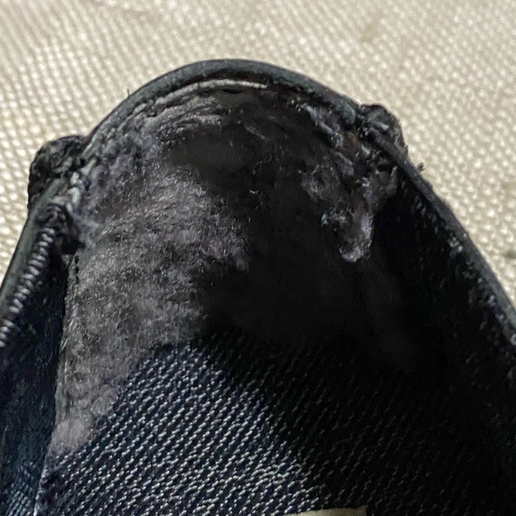 Ugg Australia  Mens Black Leather Slip-On Casual Shoes- Sz-8 - Picture 15 of 16